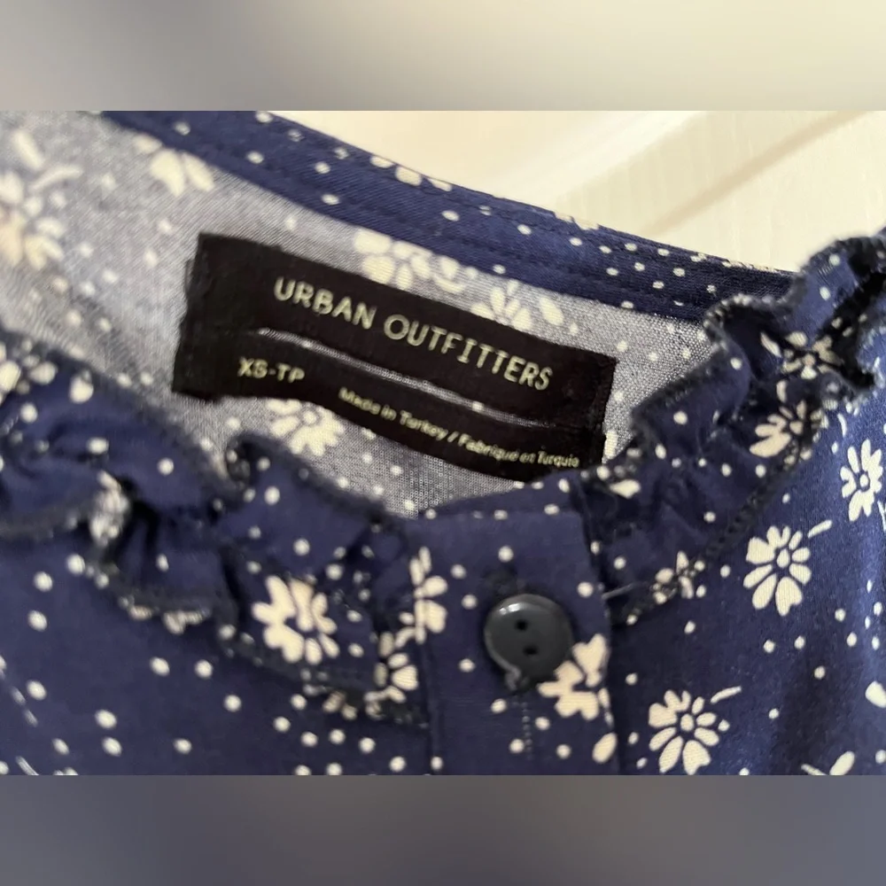 Urban Outfitters Easy Ruffle Jumpsuit (XS) - Picture 5 of 7